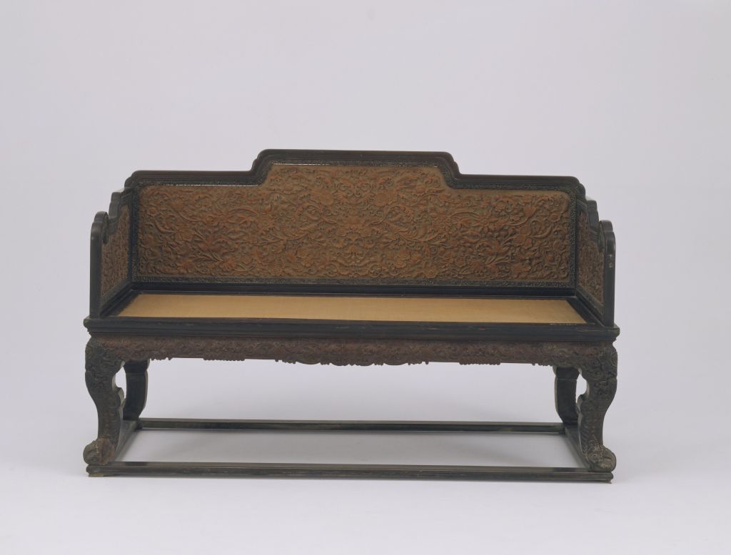 图片[1]-Rosewood inlaid with nanmu carved flower throne-China Archive